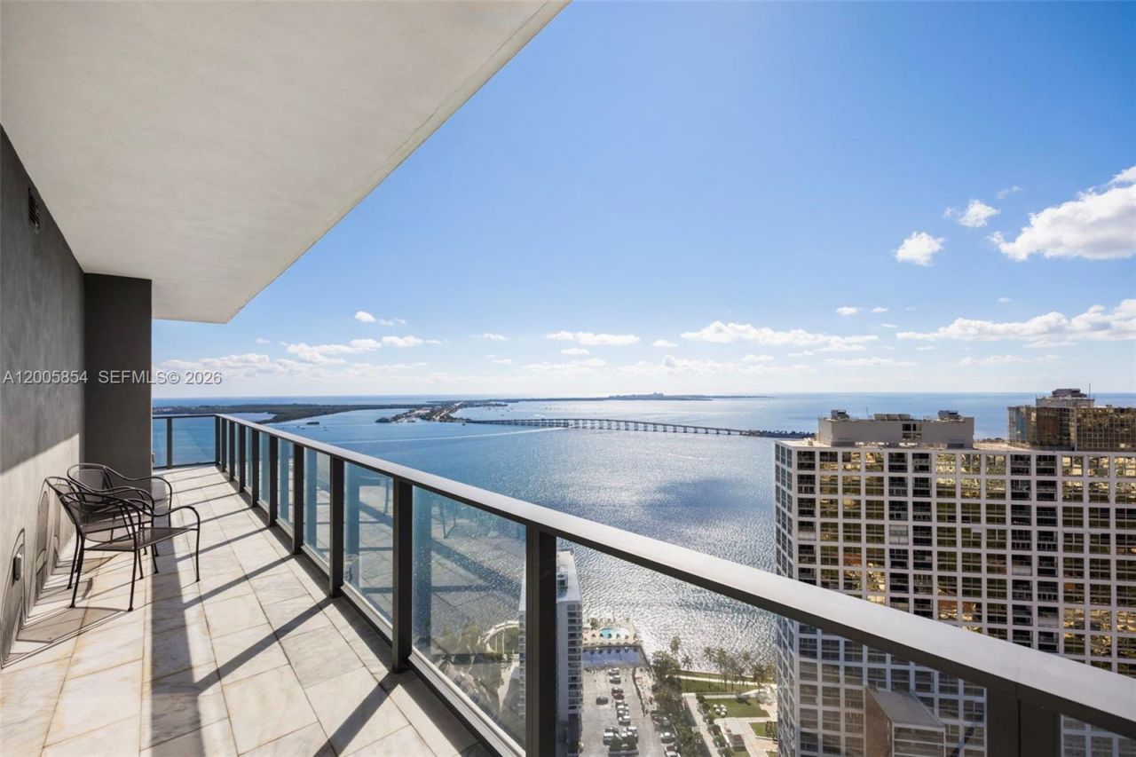 1451 Brickell Ave, Unit 4002, Miami, FL 33131 Photo