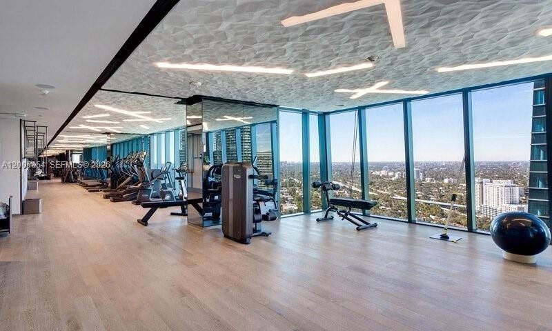 1451 Brickell Ave, Unit 4002, Miami, FL 33131 Photo