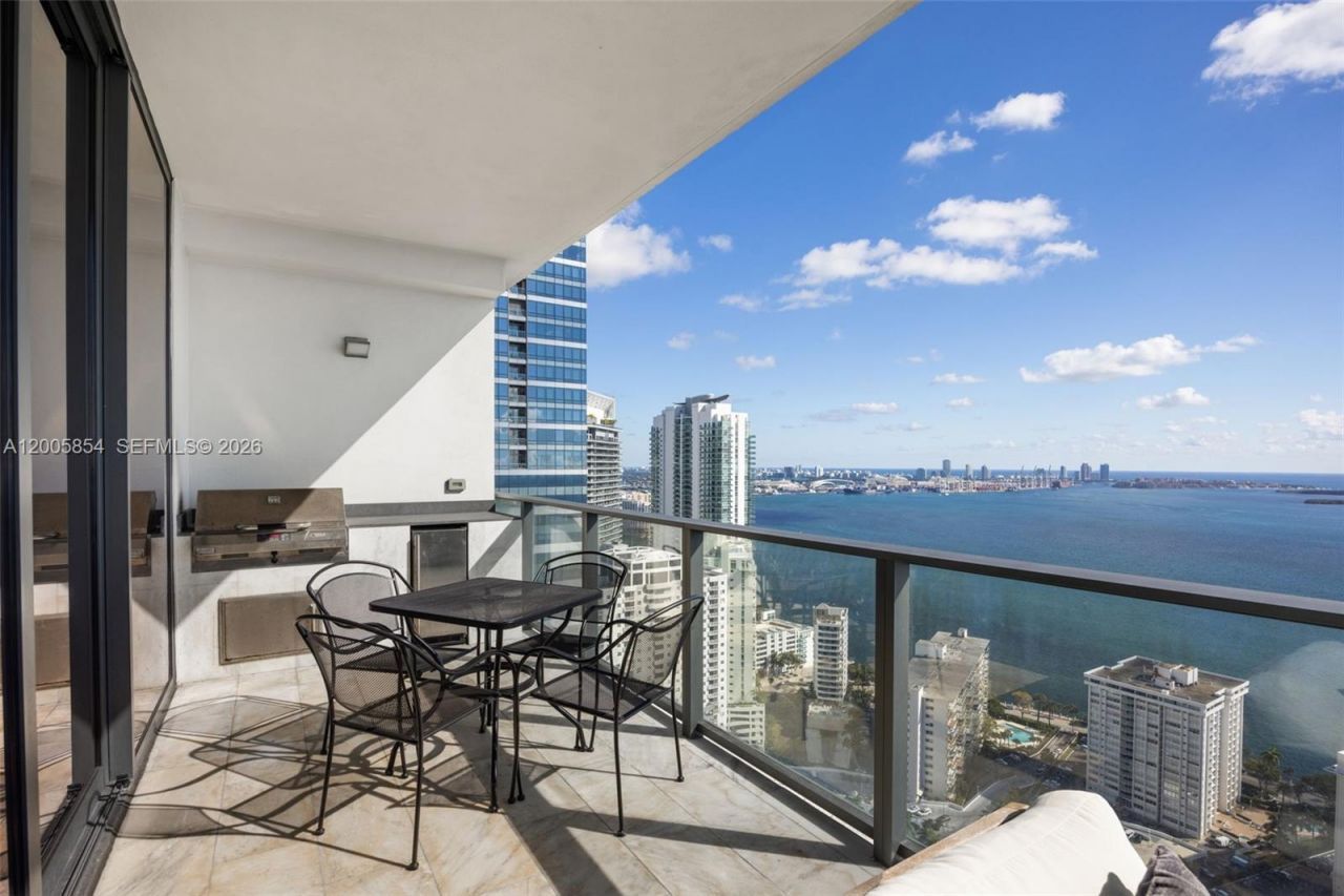1451 Brickell Ave, Unit 4002, Miami, FL 33131 Photo