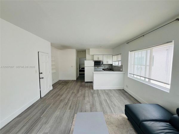 8011 Abbott Ave , Unit 8, Miami Beach, FL 33141