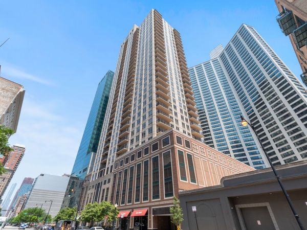 Unit 1908, Chicago, IL 60605