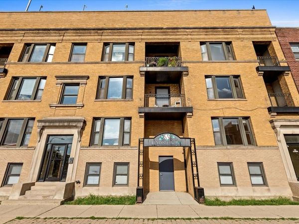 3706 N SHEFFIELD Avenue , Unit 3, Chicago, IL 60613