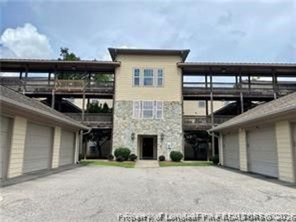 1611 Bluffside Drive , Unit 301, Fayetteville, NC 28312