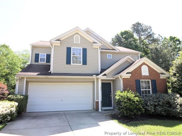 217 Hartshorn Court , Holly Springs, NC 27540