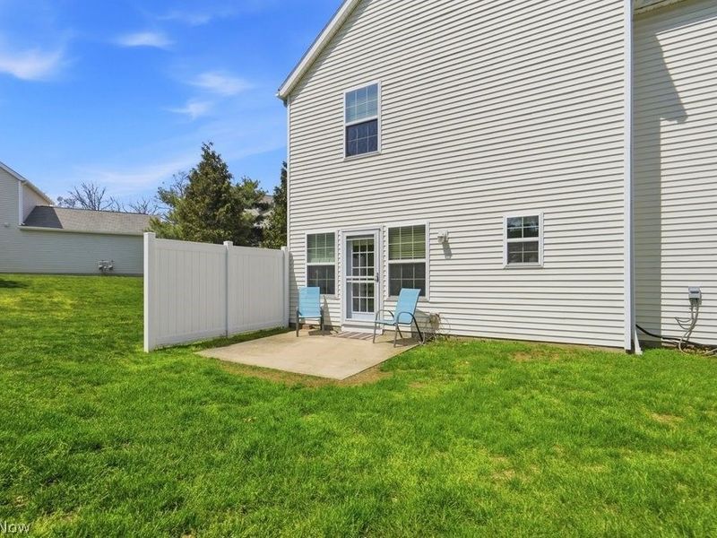 307 Teal Circle, Coventry, OH 44319 Photo 31