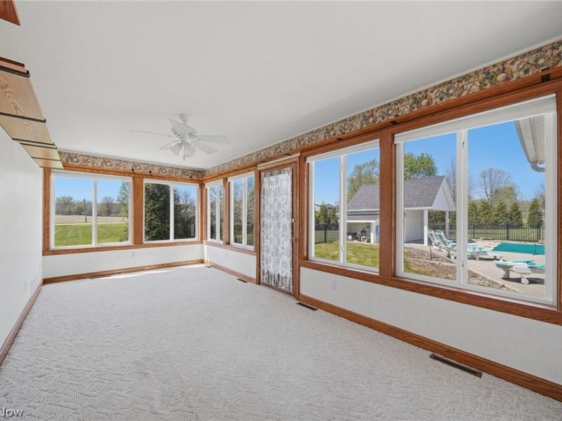 11011 Immel Avenue NE, Hartville, OH 44632 Photo 13