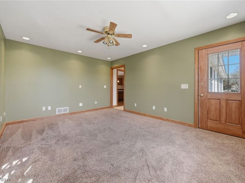 11011 Immel Avenue NE, Hartville, OH 44632 Photo 18