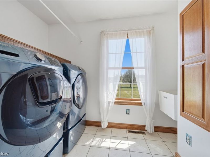 11011 Immel Avenue NE, Hartville, OH 44632 Photo 22