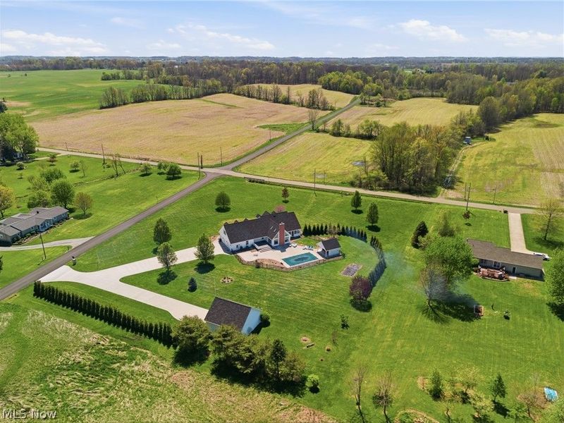 11011 Immel Avenue NE, Hartville, OH 44632 Photo 3