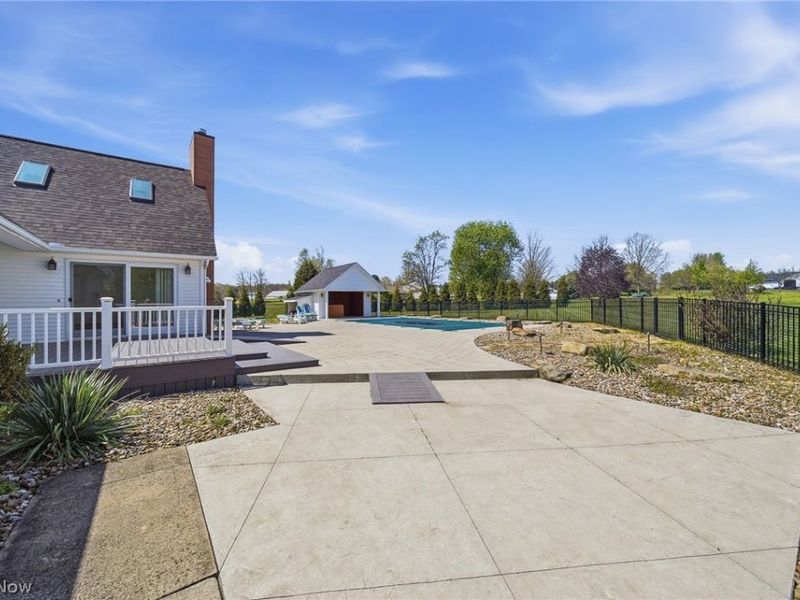 11011 Immel Avenue NE, Hartville, OH 44632 Photo 39