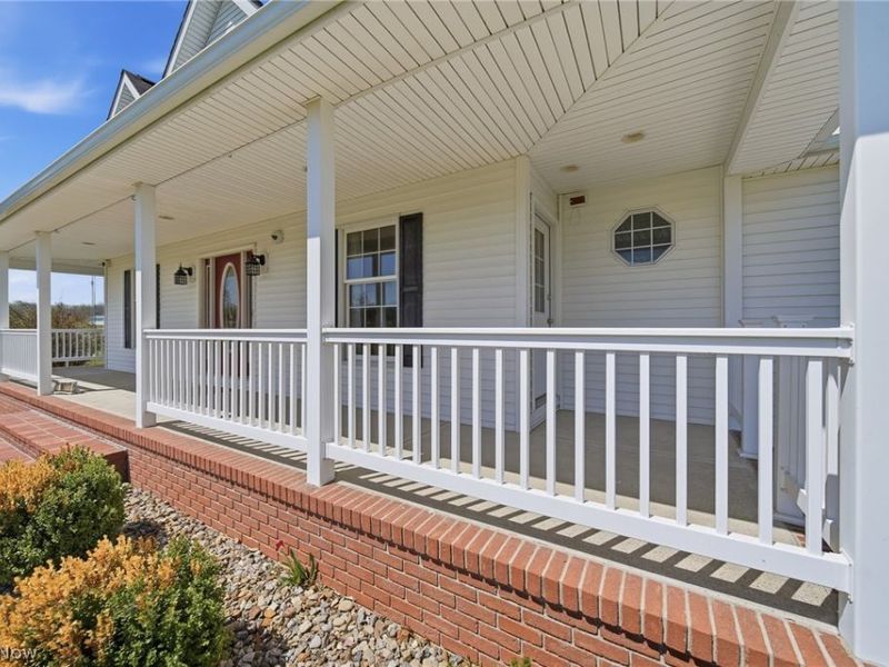 11011 Immel Avenue NE, Hartville, OH 44632 Photo 5