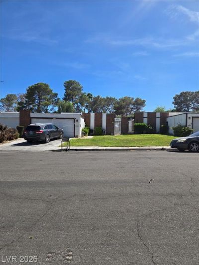 3711 Casey Drive, Las Vegas, NV 89120 Main Photo
