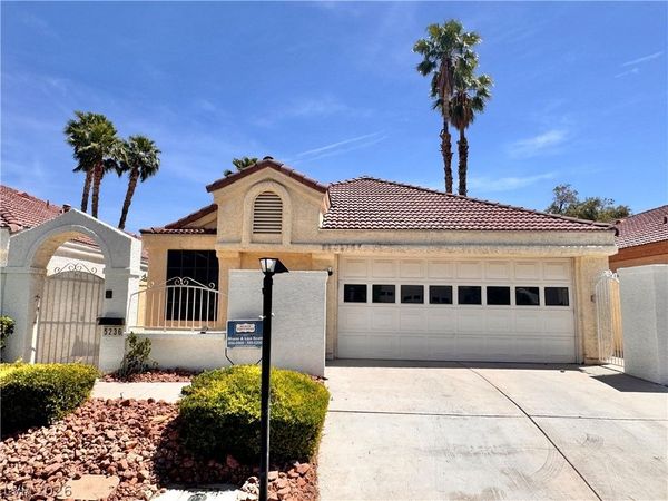 5236 Crooked River Circle , Las Vegas, NV 89149