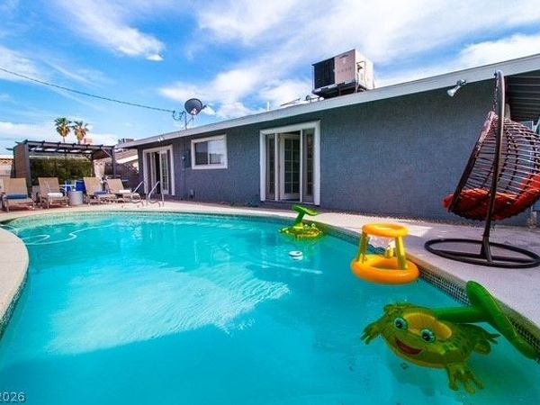 4516 Charles Ronald Avenue , Las Vegas, NV 89121