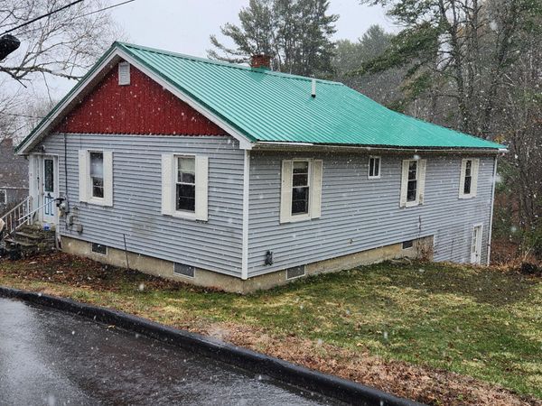 14 Getchell Street , Bath, ME 04530