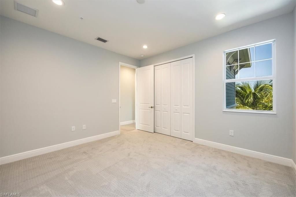 2633 Seychelles Cir, Unit 2307, Naples, FL 34112 Photo