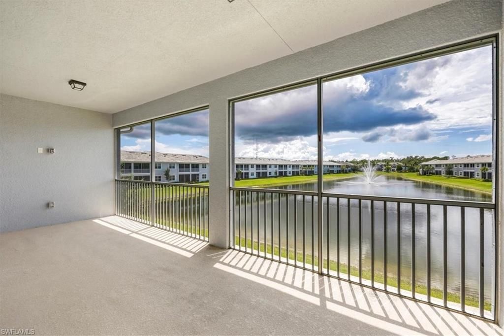 2633 Seychelles Cir, Unit 2307, Naples, FL 34112 Photo