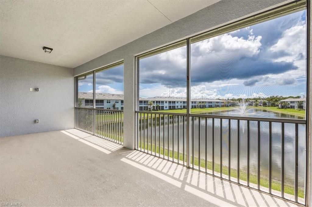 2633 Seychelles Cir, Unit 2307, Naples, FL 34112 Photo