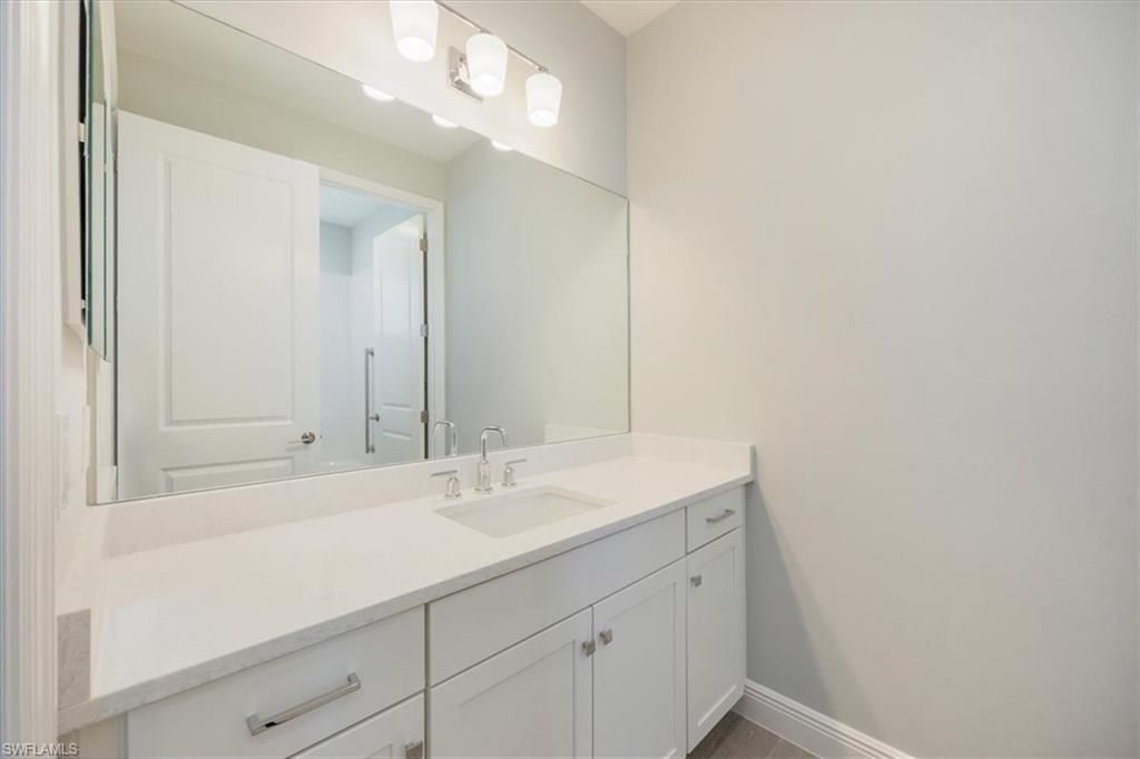 2633 Seychelles Cir, Unit 2307, Naples, FL 34112 Photo
