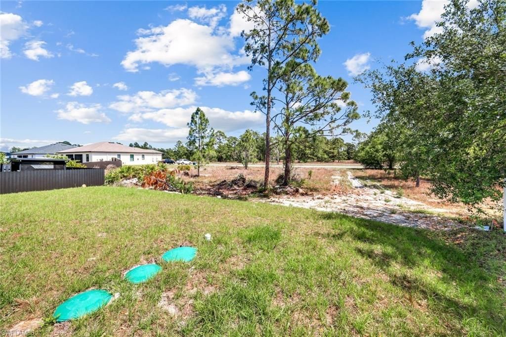 521 Lillon Ave S, Lehigh Acres, FL 33974 Photo