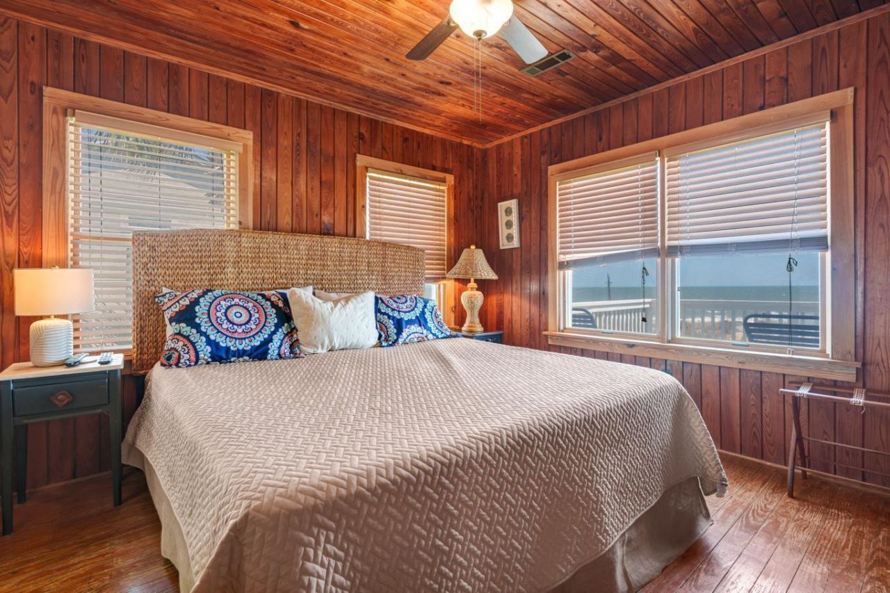 610 Palmetto Boulevard Photo 23