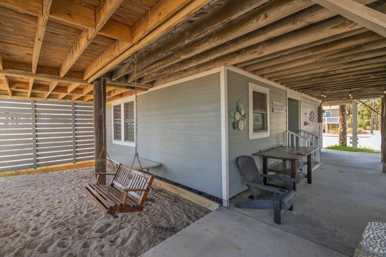 610 Palmetto Boulevard Photo 33