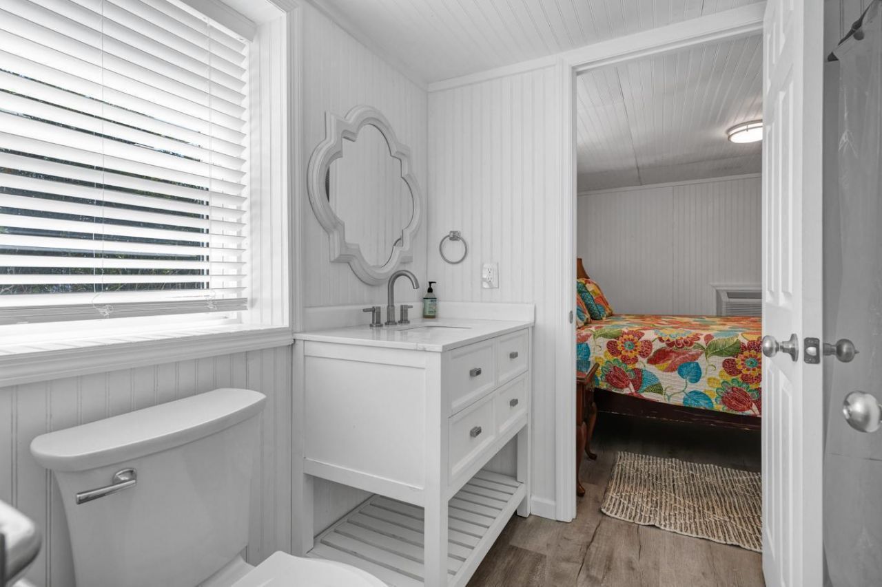 610 Palmetto Boulevard Photo 37