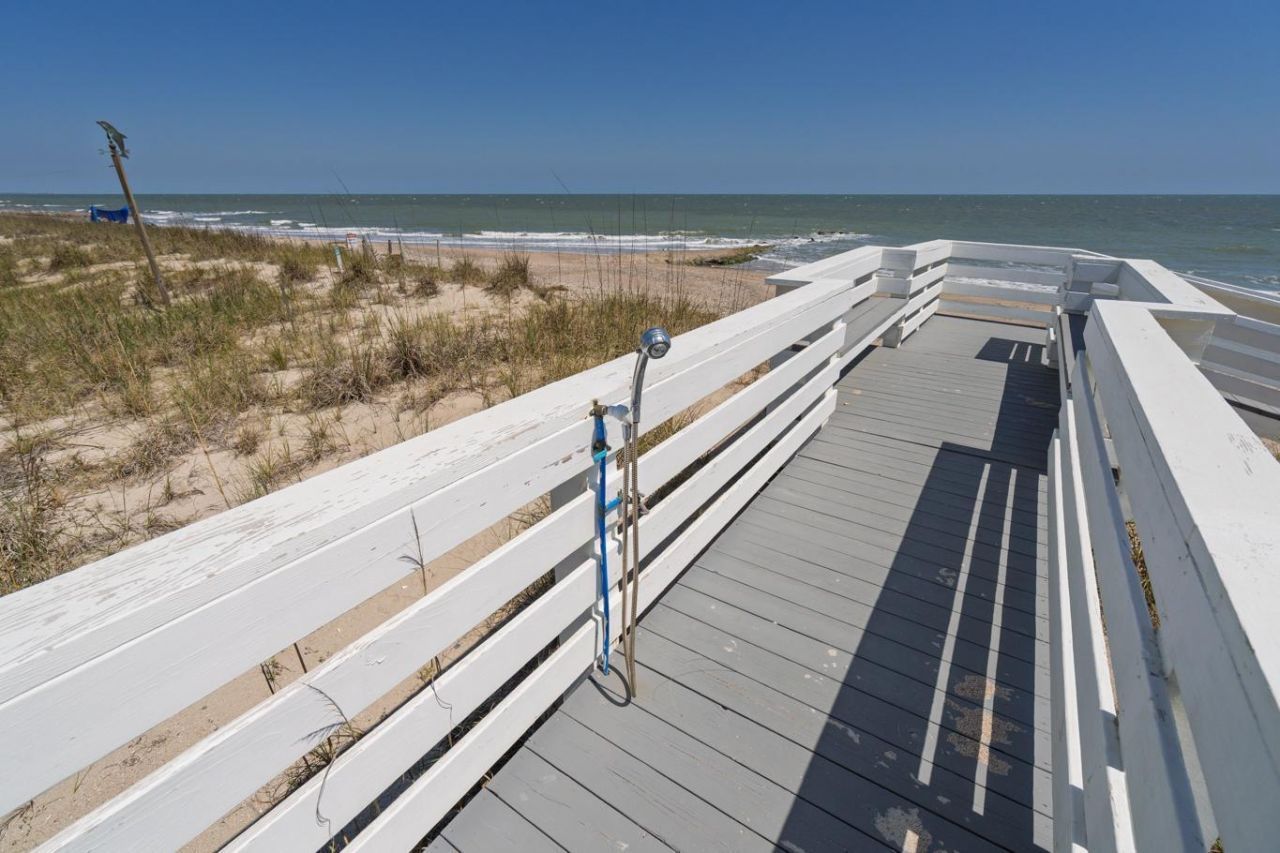 610 Palmetto Boulevard Photo 41