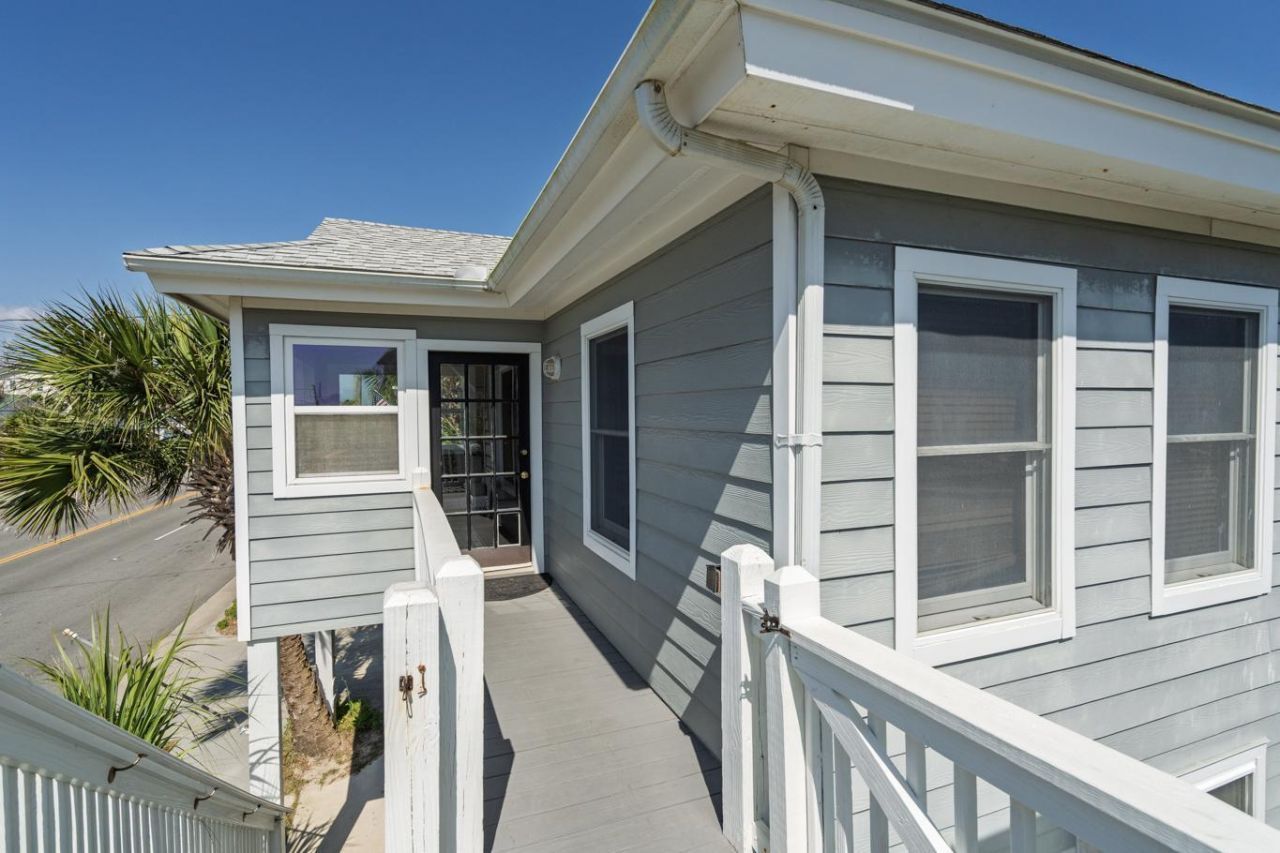 610 Palmetto Boulevard Photo 5