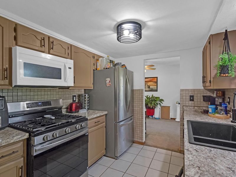 144 Garston Court, Columbus, OH 43230 Photo 13