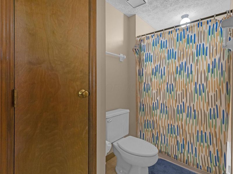 144 Garston Court, Columbus, OH 43230 Photo 17