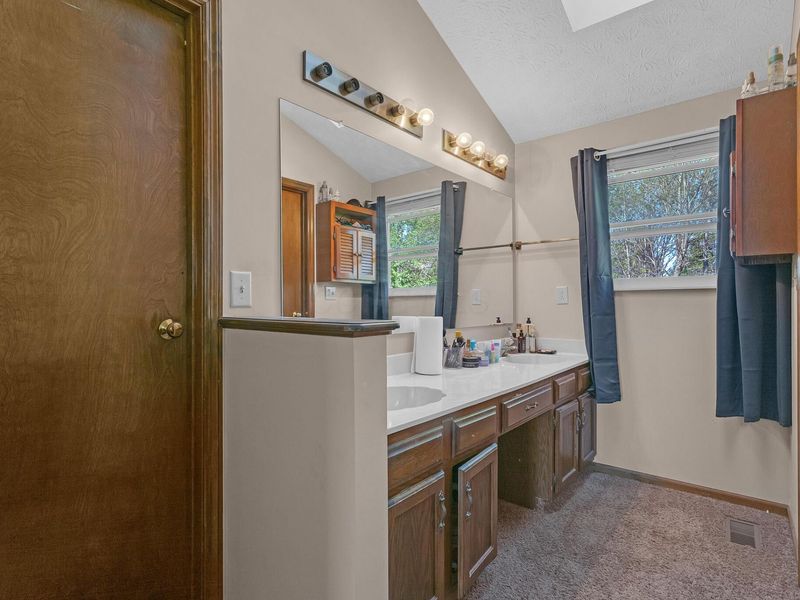 144 Garston Court, Columbus, OH 43230 Photo 18