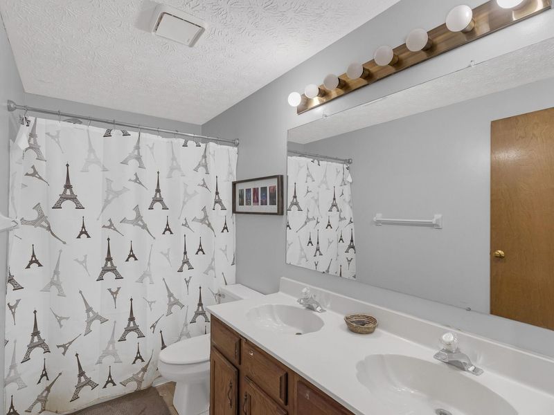 144 Garston Court, Columbus, OH 43230 Photo 21