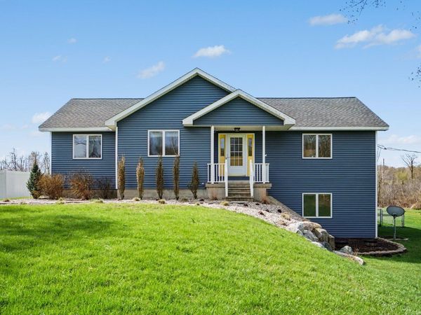 3214 7th Street, Wayland, MI 49348