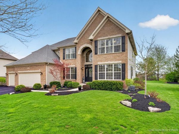 1807 Andover Lane, Crystal Lake, IL 60014