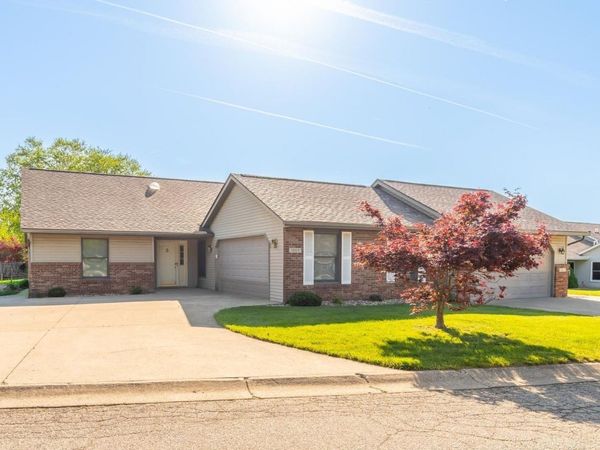 1009 E Sherbrooke Drive, Bloomington, IN 47401