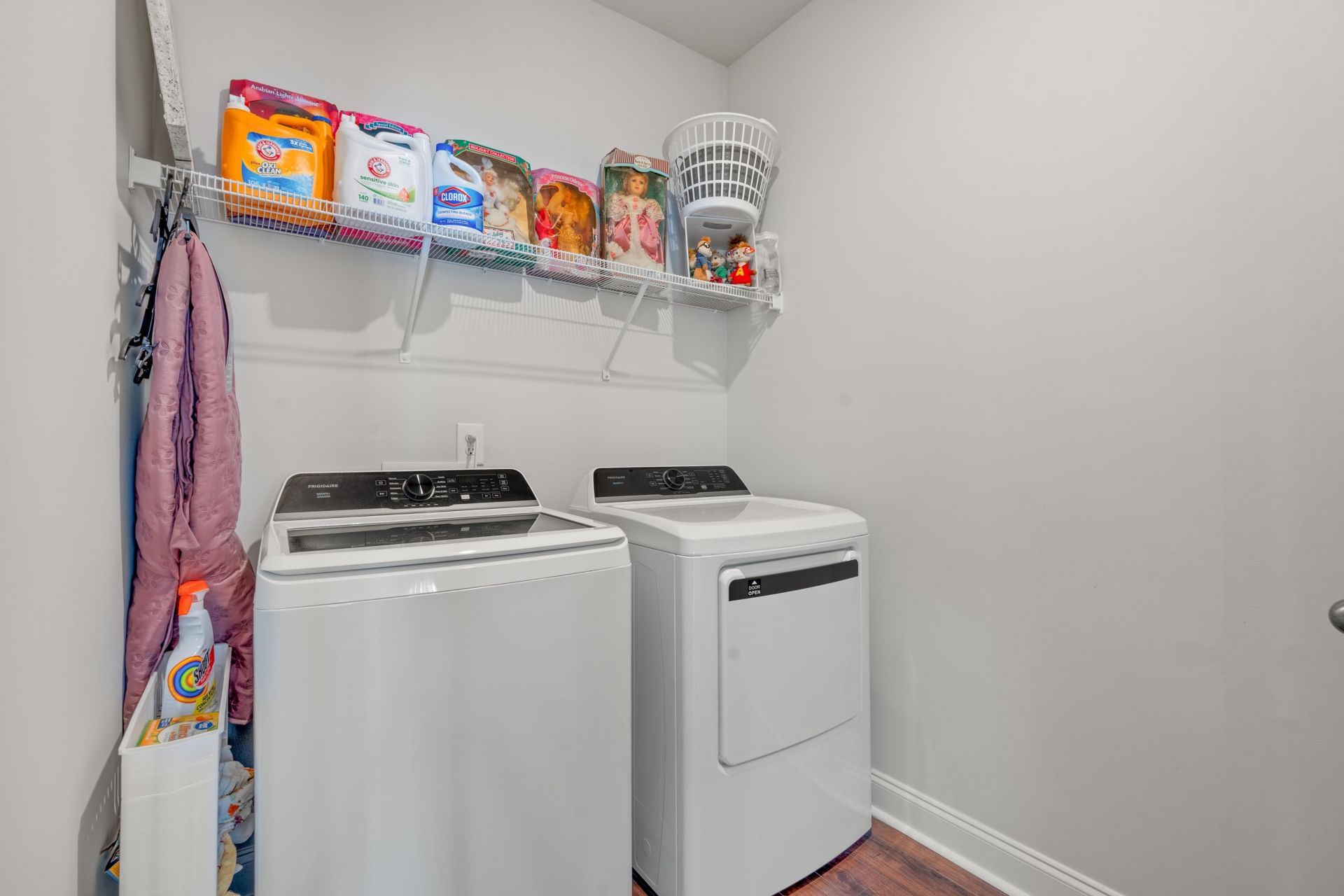 2477 Campton Loop  Photo 21