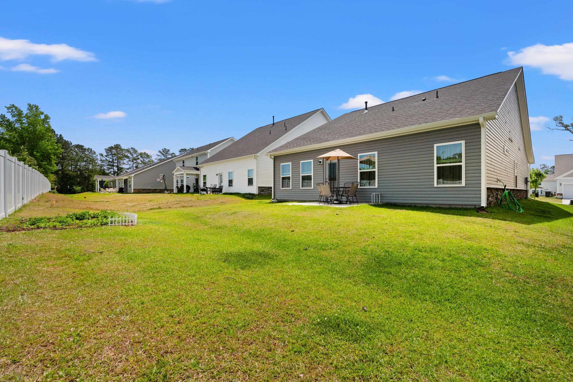 2477 Campton Loop  Photo 27