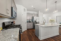 2477 Campton Loop  photo 4