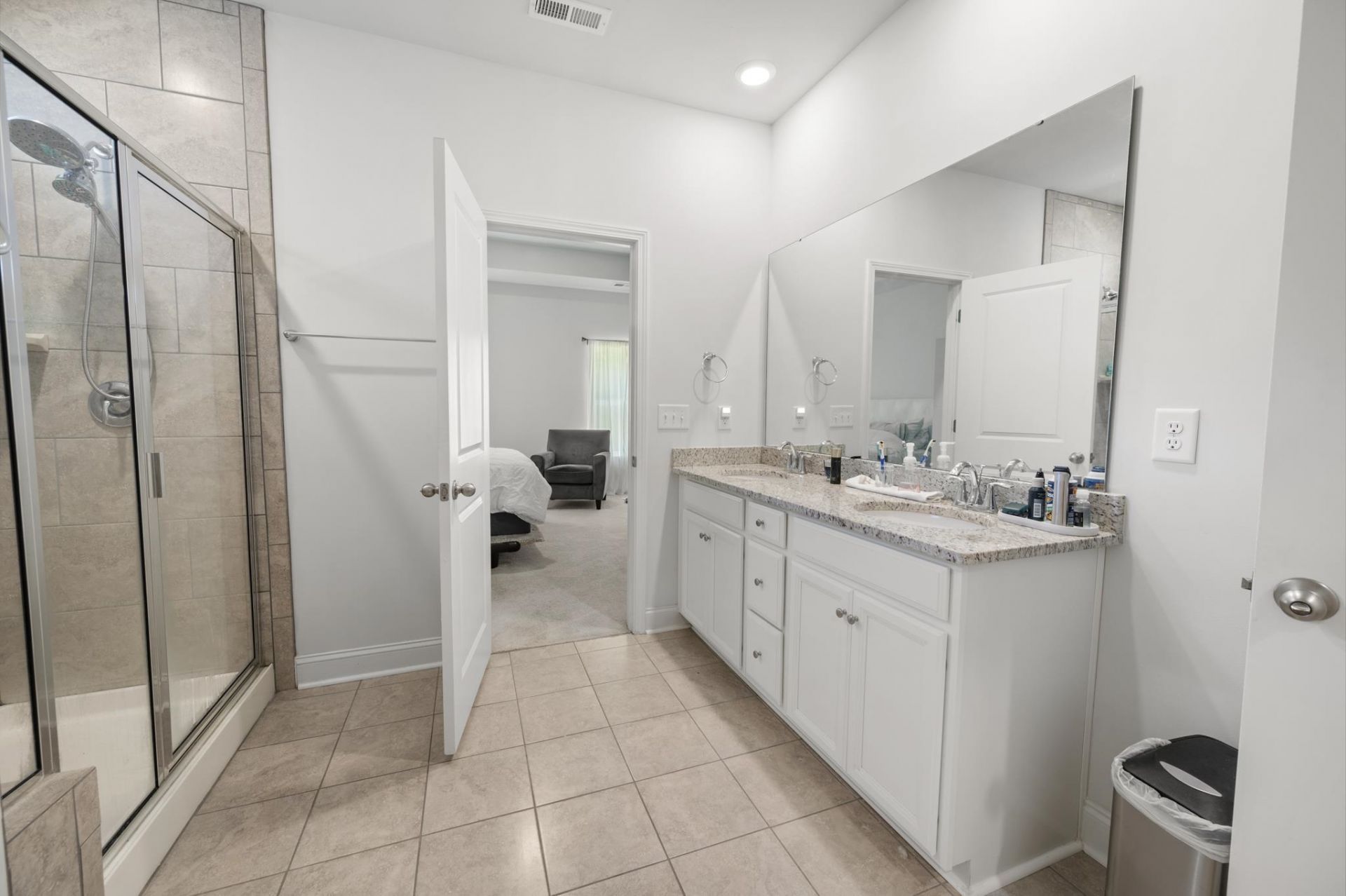 2618 Goldfinch Dr. Photo 11