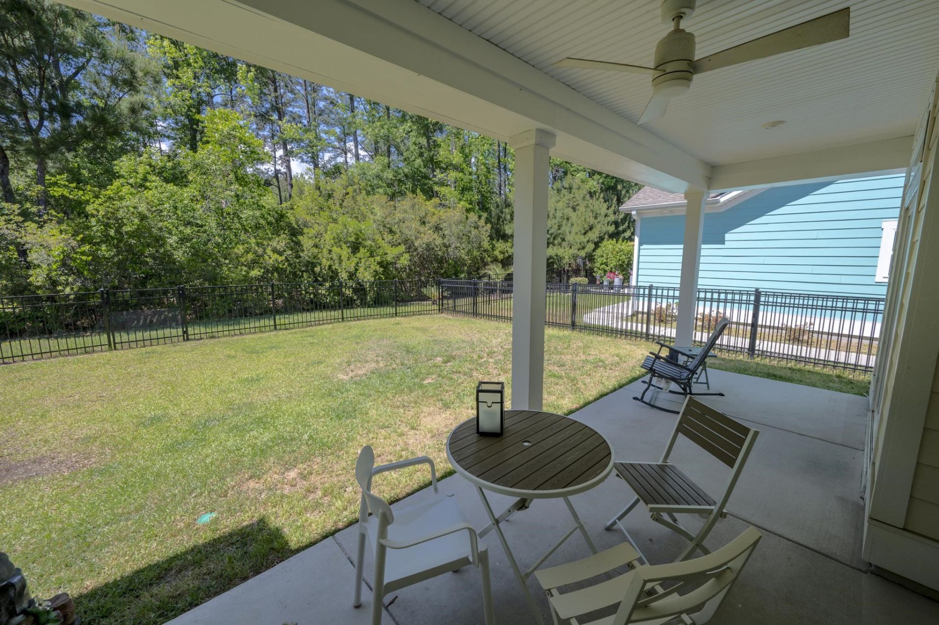 2618 Goldfinch Dr. Photo 17