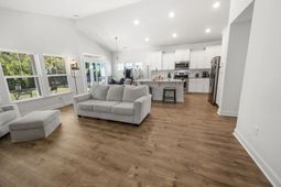 2618 Goldfinch Dr. photo 4