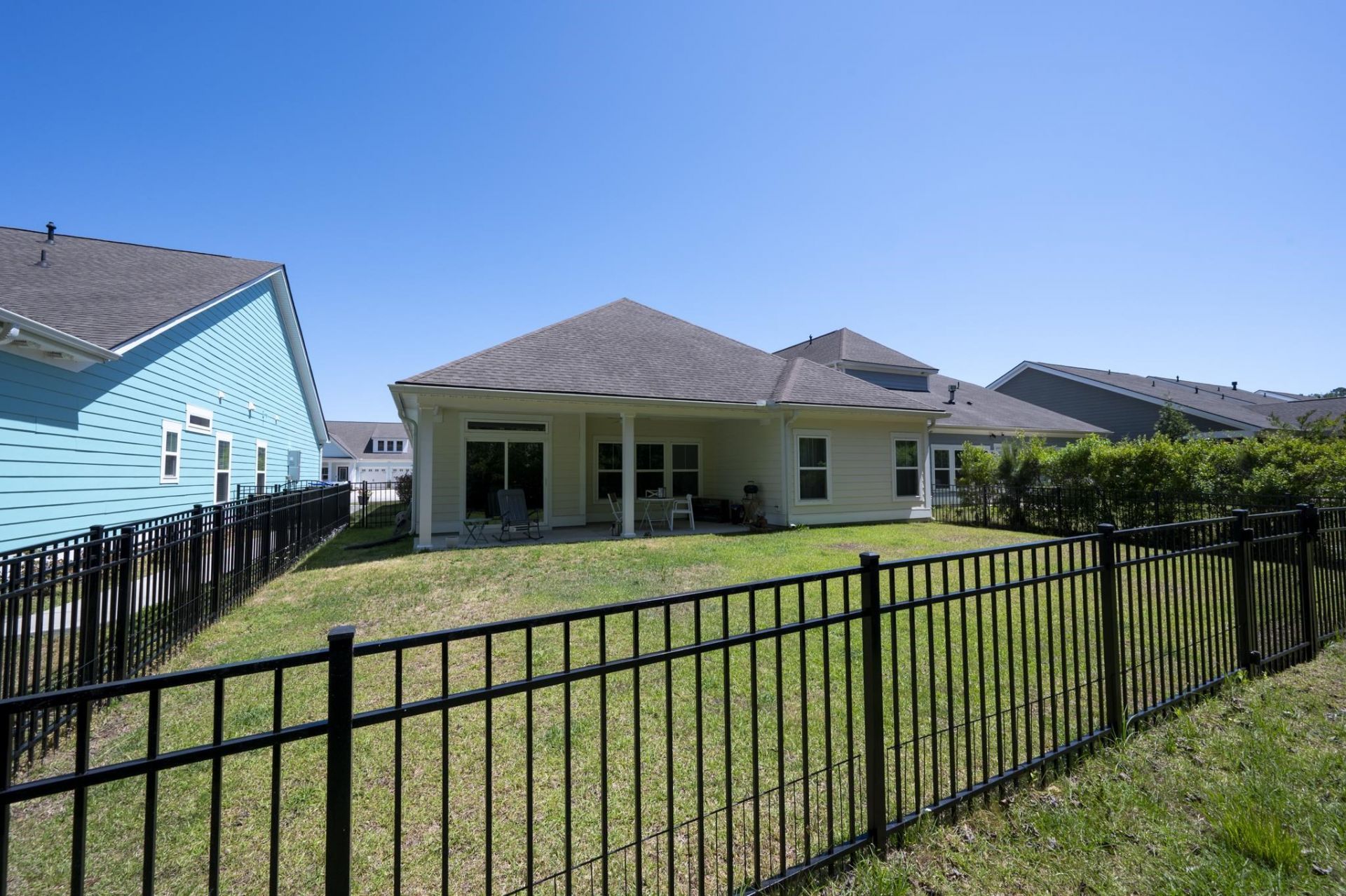 2618 Goldfinch Dr. Photo 23