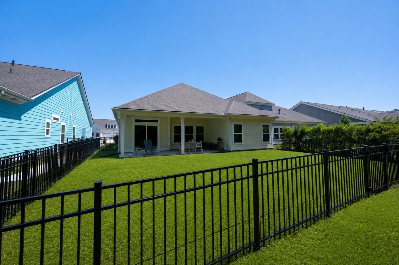 2618 Goldfinch Dr. Photo 25