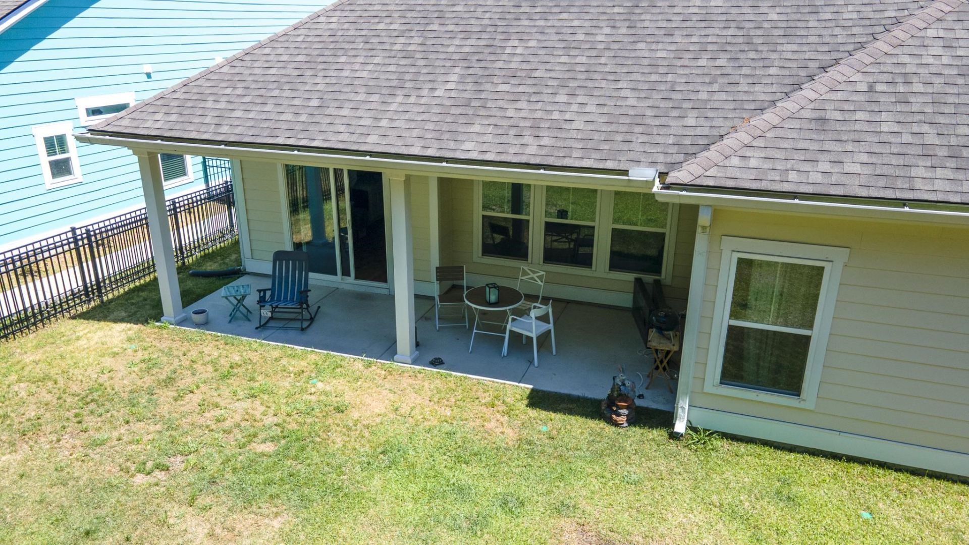 2618 Goldfinch Dr. Photo 26