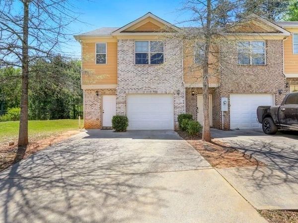 3047 Bonnes Drive , Lithonia, GA 30038