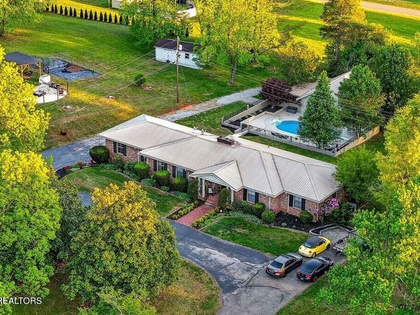843 W Bockman Way, Sparta, TN 38583