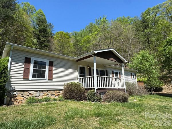 942 Fisher Branch Road , Marshall, NC 28753