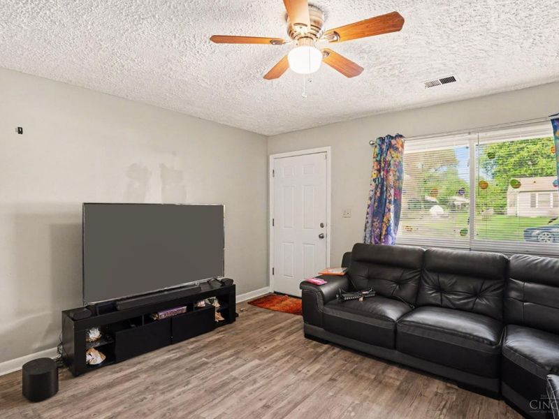 3090 Deshler Drive, Colerain Township, OH 45251 Photo 2