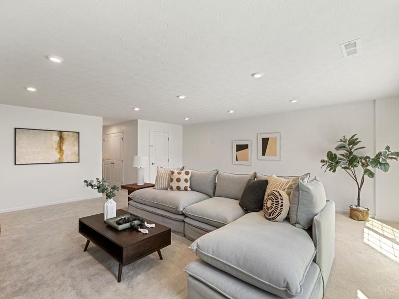 959 Steamboat Drive, Union Twp, OH 45244 Photo 6